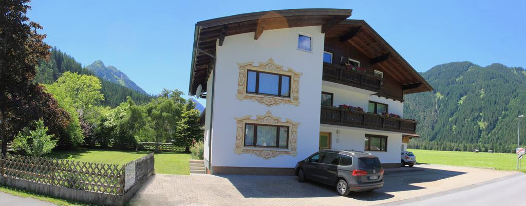 Appartement De Luxe - 140M² Elbigenalp Room photo